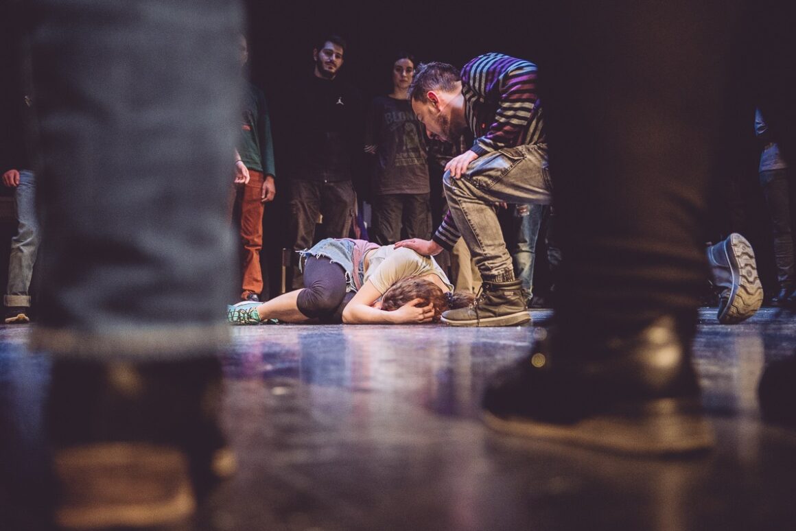 “#Support_Hara” Θέατρο Forum